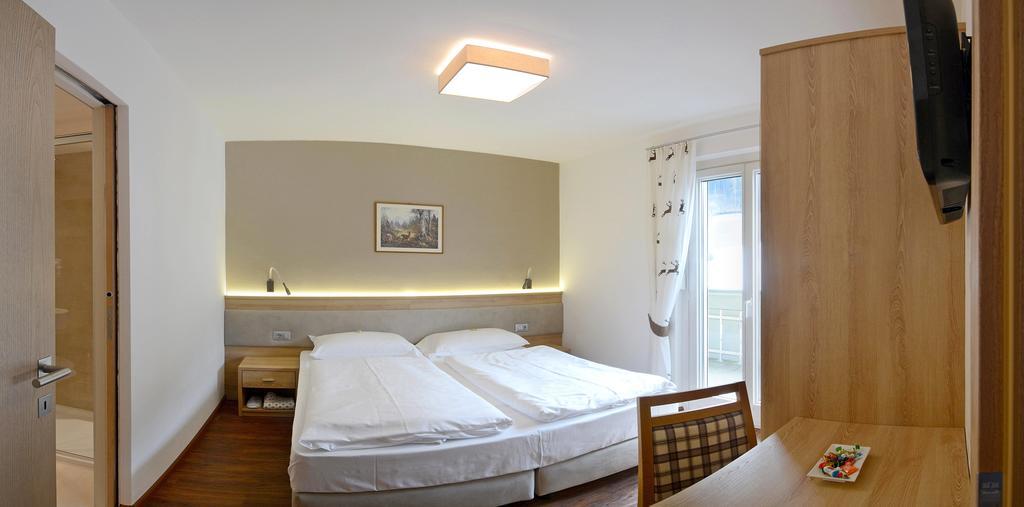 Residence Hotel Fever Ортизей Стая снимка
