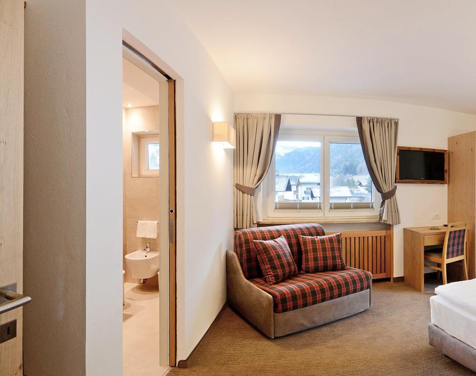 Residence Hotel Fever Ортизей Стая снимка